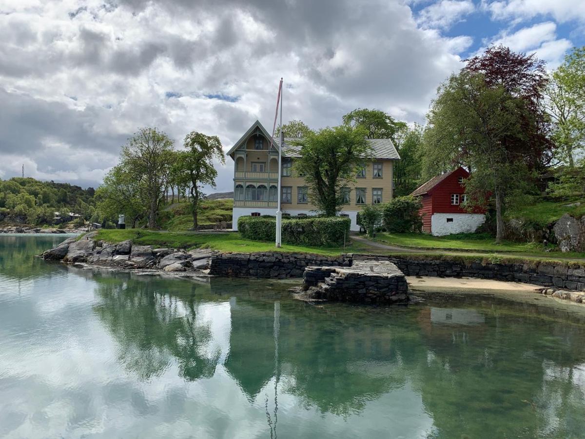 Skjerjehamn Hotel Anneland Exterior photo